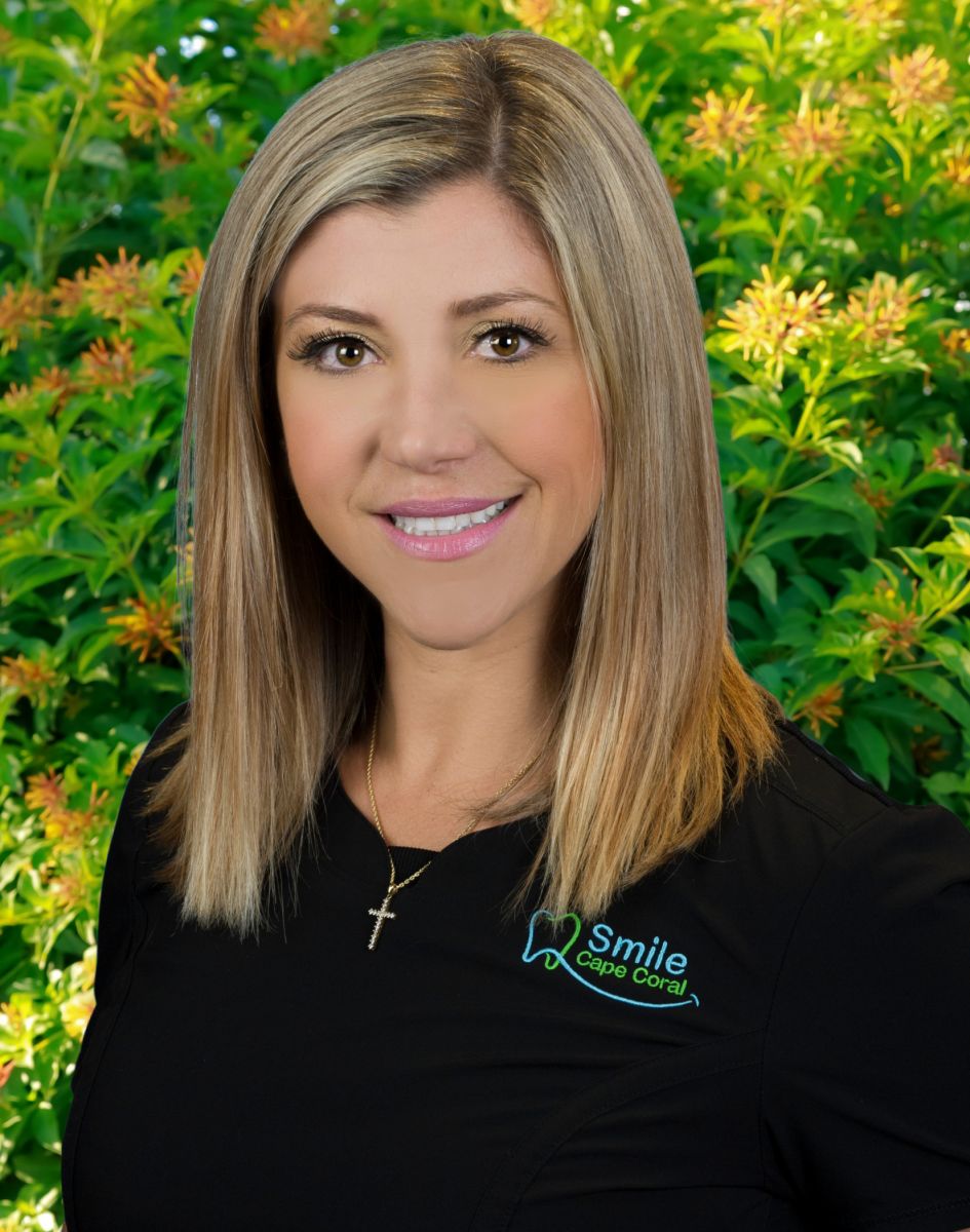 Marianna, Dental Hygienist at Smile Cape Coral